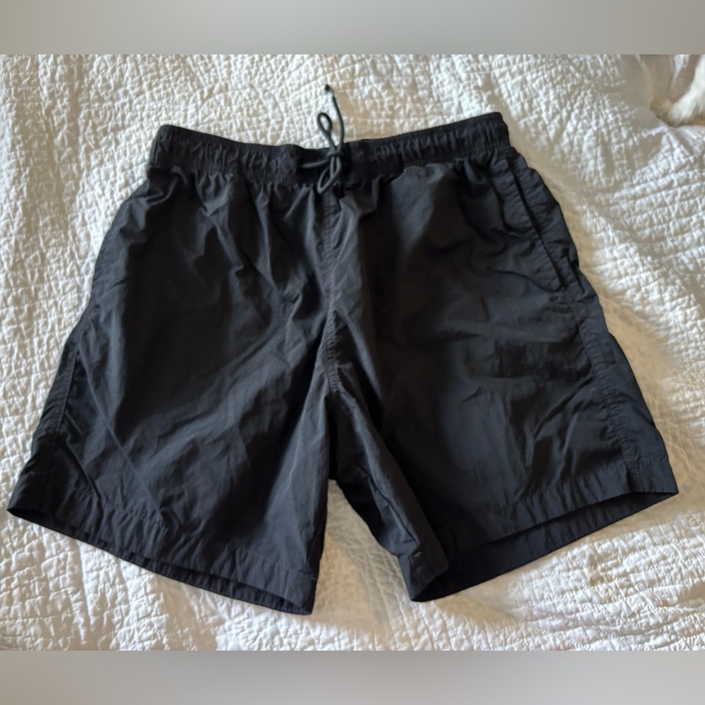 H&M, Black Shorts